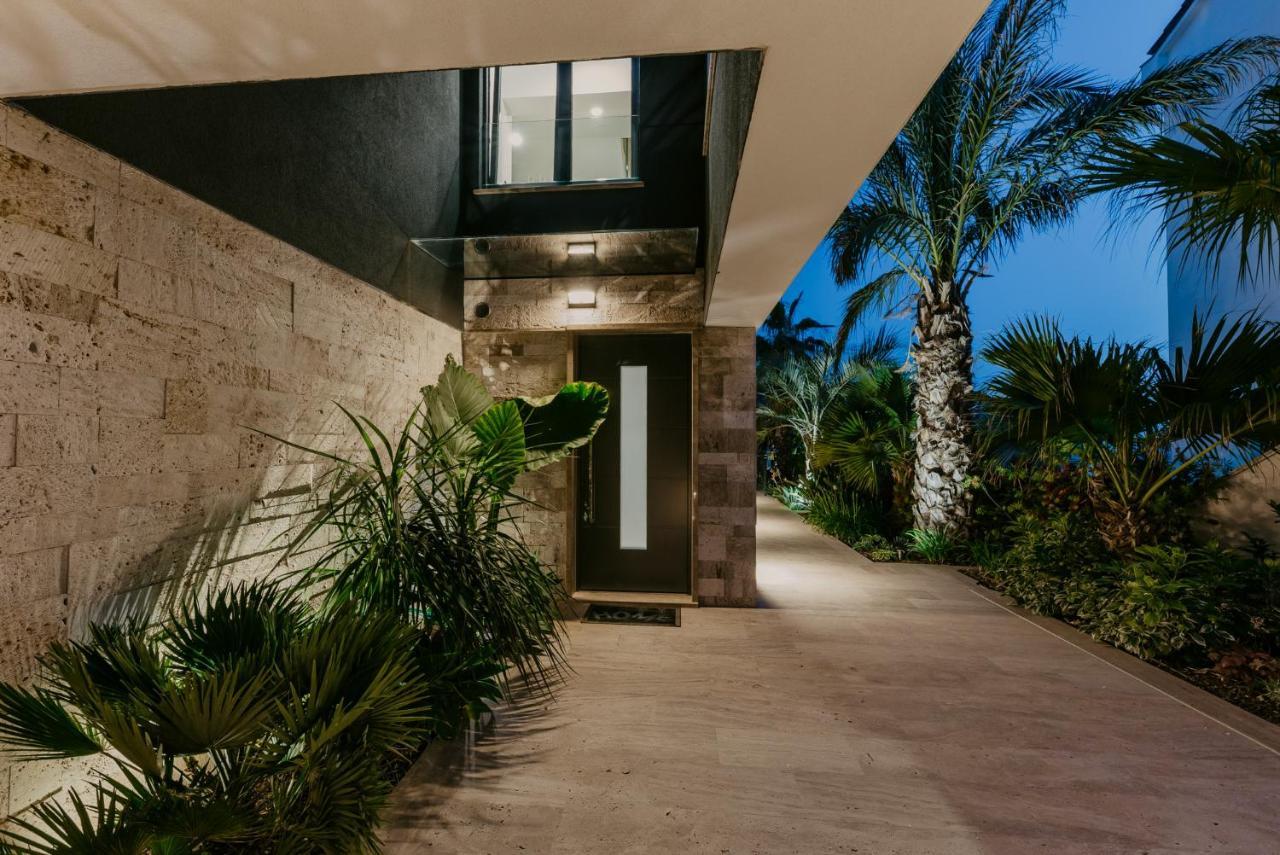 Villa Bloomhill Escape Trogir Buitenkant foto